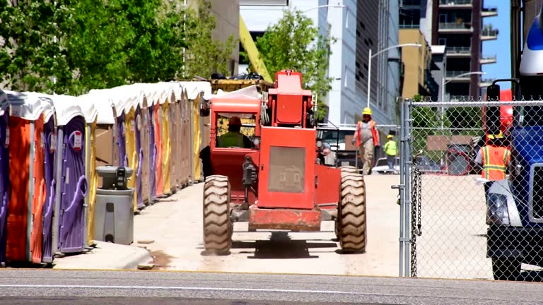 Best Portable Toilet Rental for Emergency Services  in USA